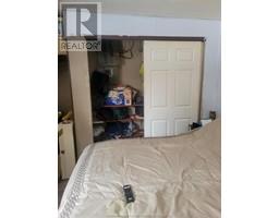 5033 DUFFERIN AVENUE - 22