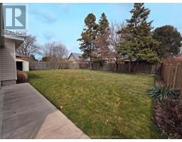 561 Lacroix STREET - 32