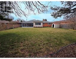 561 Lacroix STREET - 34