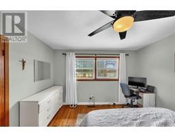 148 Gregory DRIVE West - 26