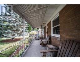 148 Gregory DRIVE West - 5