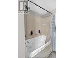 943 Mariners ROAD - 18