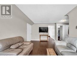 943 Mariners ROAD - 38