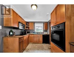 943 Mariners ROAD - 24