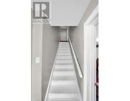 943 Mariners ROAD - 36