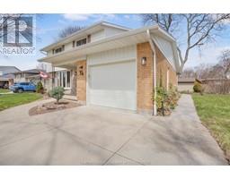 54 FINCH COURT - 4