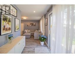 73 Oriole PARKWAY UnitNo. 1 - 11
