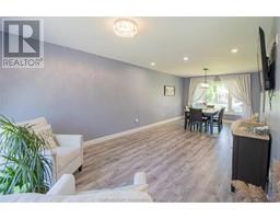 73 Oriole PARKWAY UnitNo. 1 - 12