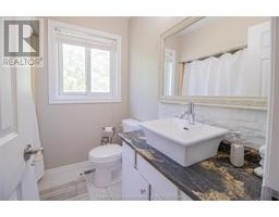 73 Oriole PARKWAY UnitNo. 1 - 24