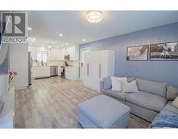 73 Oriole PARKWAY UnitNo. 1 - 7