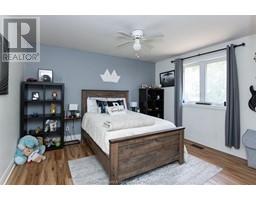 34 BRAEMAR BOULEVARD - 27