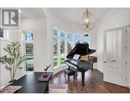 2405 Meadowlands WAY - 10