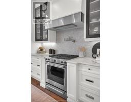 2405 Meadowlands WAY - 18