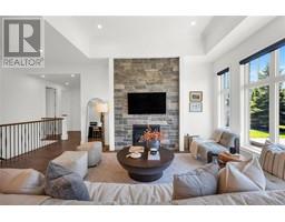 2405 Meadowlands WAY - 25