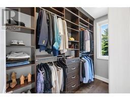 2405 Meadowlands WAY - 32