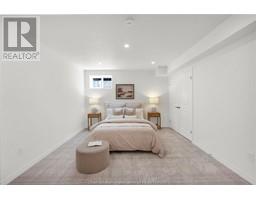 2405 Meadowlands WAY - 43