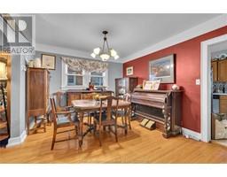 183 Forest STREET - 10
