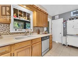 183 Forest STREET - 14
