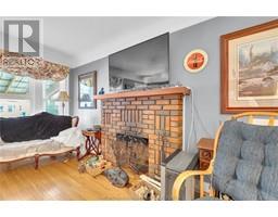 183 Forest STREET - 9