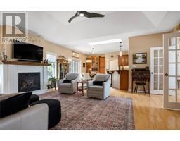 31 Stonegate WALK - 6