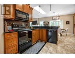 31 Stonegate WALK - 9
