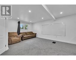 18 Campbell STREET - 28