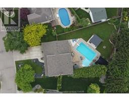 168 MOUNT PLEASANT CRESCENT - 46