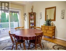 16 OAKGROVE LANE - 16