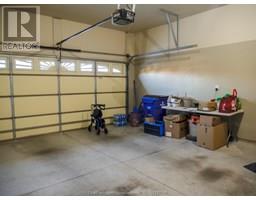 16 OAKGROVE LANE - 28