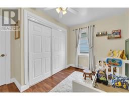 338 Chatham STREET North - 19