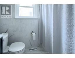 33 WILSON AVENUE - 17