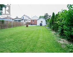 33 WILSON AVENUE - 30