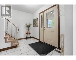 44 Pamela CRESCENT - 13