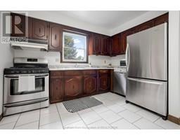 44 Pamela CRESCENT - 19