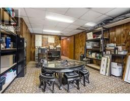 44 Pamela CRESCENT - 38