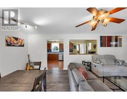 8621 Talbot TRAIL - 25