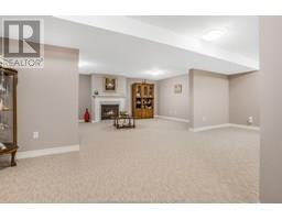 133 COTTAGE PLACE - 27