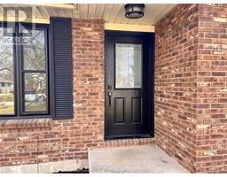234 Wellington STREET - 3