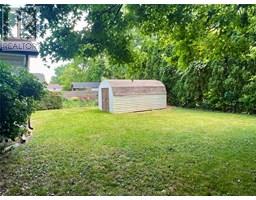 234 Wellington STREET - 33
