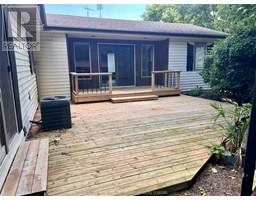 234 Wellington STREET - 35