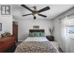 78 Smithfield CIRCLE - 21