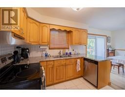 749 MAIN STREET - 18
