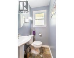 235 Merritt AVENUE - 21