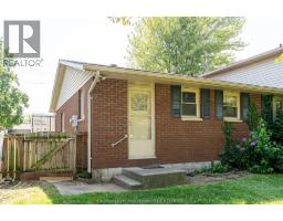 235 Merritt AVENUE - 41