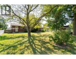 235 Merritt AVENUE - 42