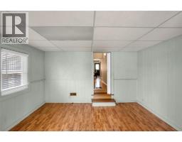 83 Kerr AVENUE - 21