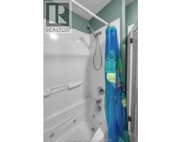 83 Kerr AVENUE - 23
