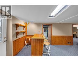 83 Kerr AVENUE - 33