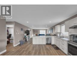 203 MOONSTONE CRESCENT - 11