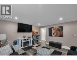 203 MOONSTONE CRESCENT - 30